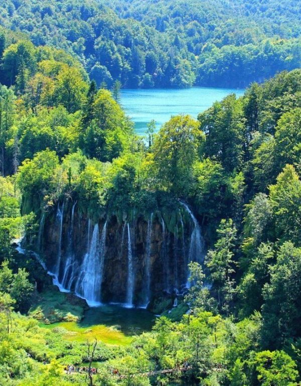 lake-g68d889078_1920